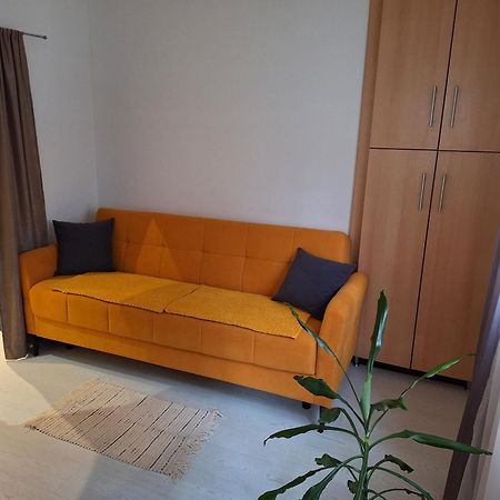 Apartamento Apartman Maja Belgrado Exterior foto